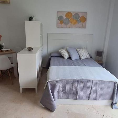 Room City Estepona Estudio Mar Exterior photo
